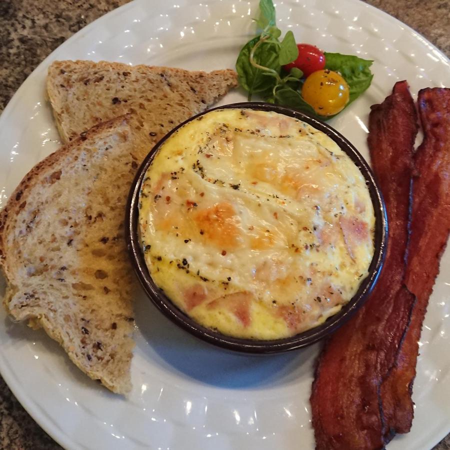 Colborne Bed And Breakfast Goderich Ngoại thất bức ảnh