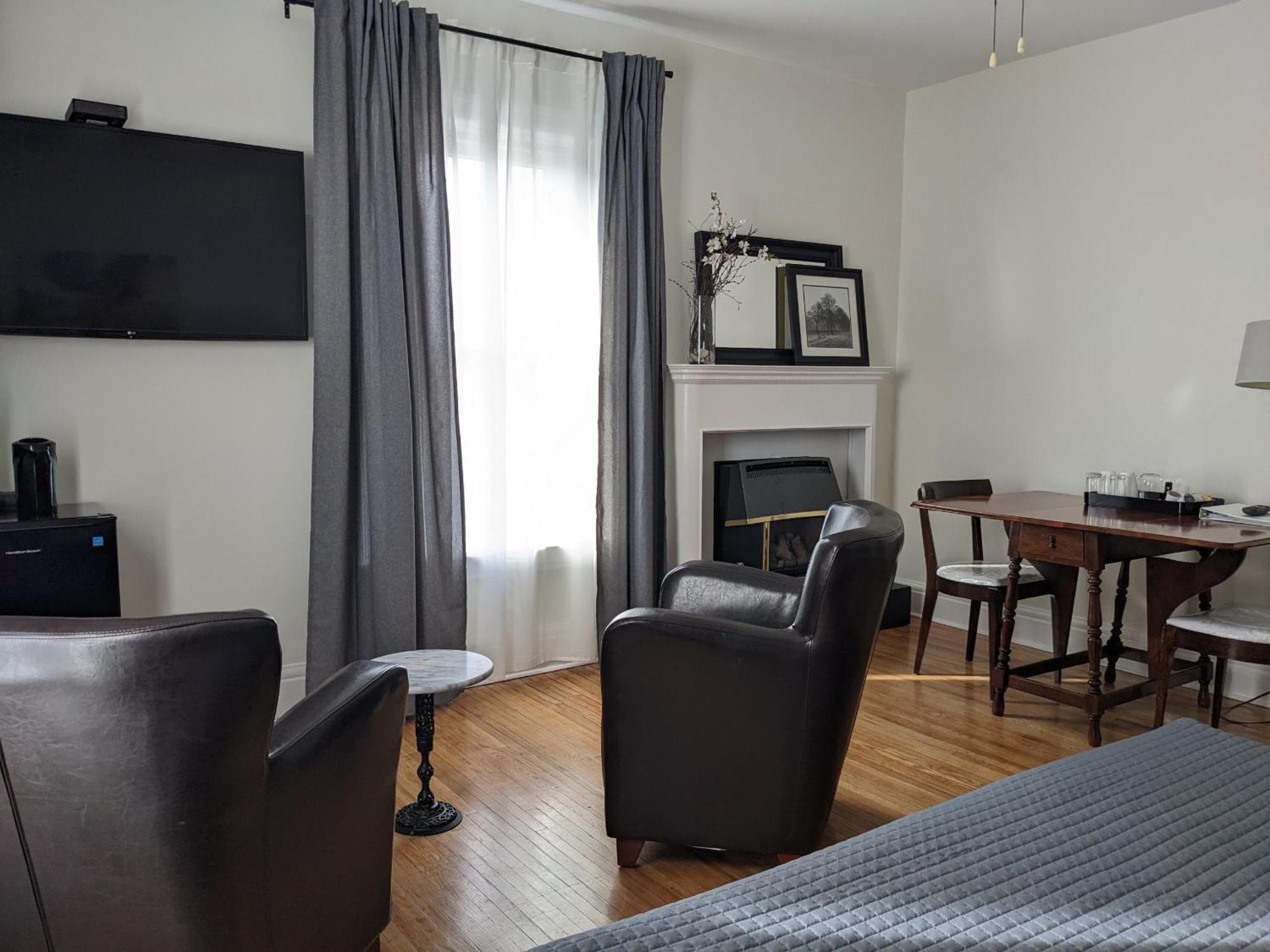 Colborne Bed And Breakfast Goderich Phòng bức ảnh